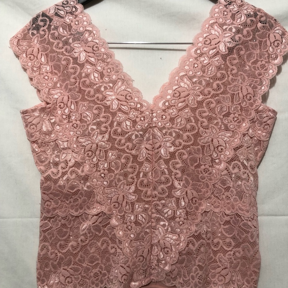 Le Chateau Blush Lace Top